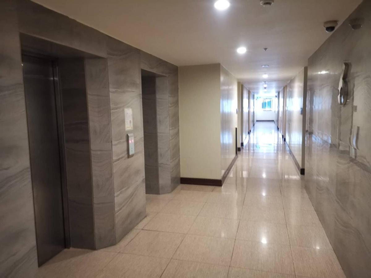 Grand Residences Studio Unit - Walking Distance To It Park Cebu Ngoại thất bức ảnh